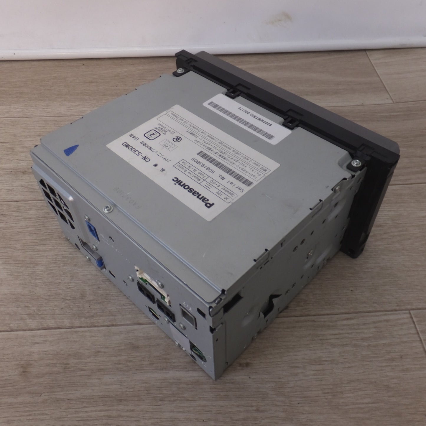 [送料無料] 現状品★パナソニック Panasonic SDカーナビステーション Sシリーズ Strada CN-S300WD(42)★