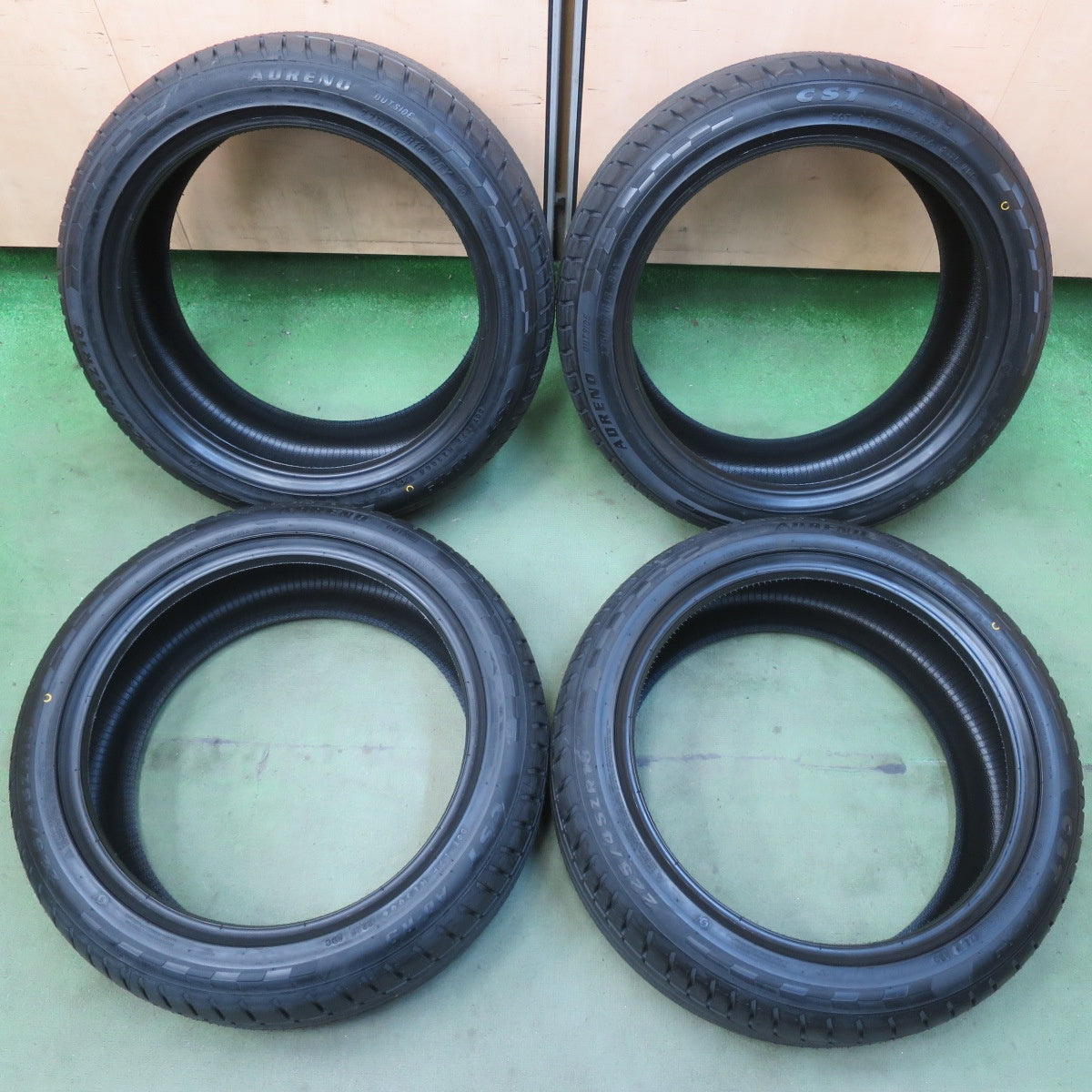 未使用！25年◎225/45R18 ADRENO CST AD-R9 アドレノ タイヤ 18インチ レヴォーグ オデッセイ ヴェゼル カムリ プリウスα クラウン 等◎6092516イノタ