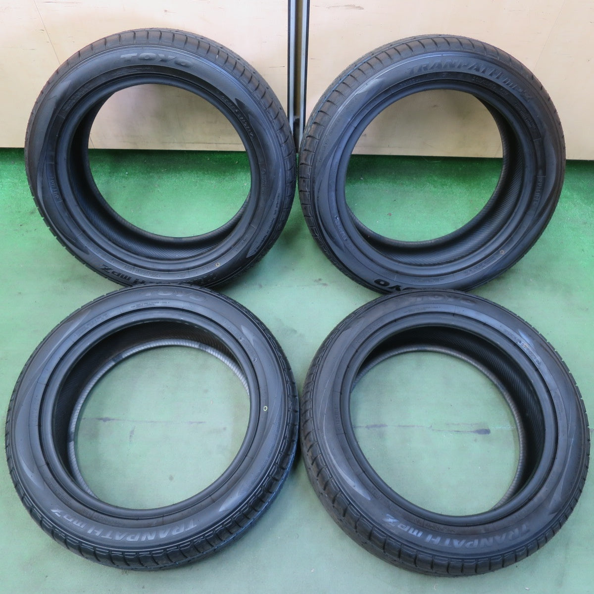 未使用◎205/55R17 トーヨー トランパス MPZ タイヤ 17インチ ステップワゴン ストリーム アコード 等◎6082809イノタ