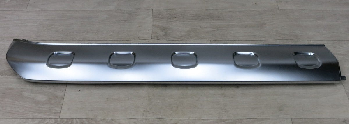 [送料無料] ◆メルセデス ベンツ Gクラス AMG W463 純正 フロント バンパー センター スポイラー ガーニッシュ A4638852902◆