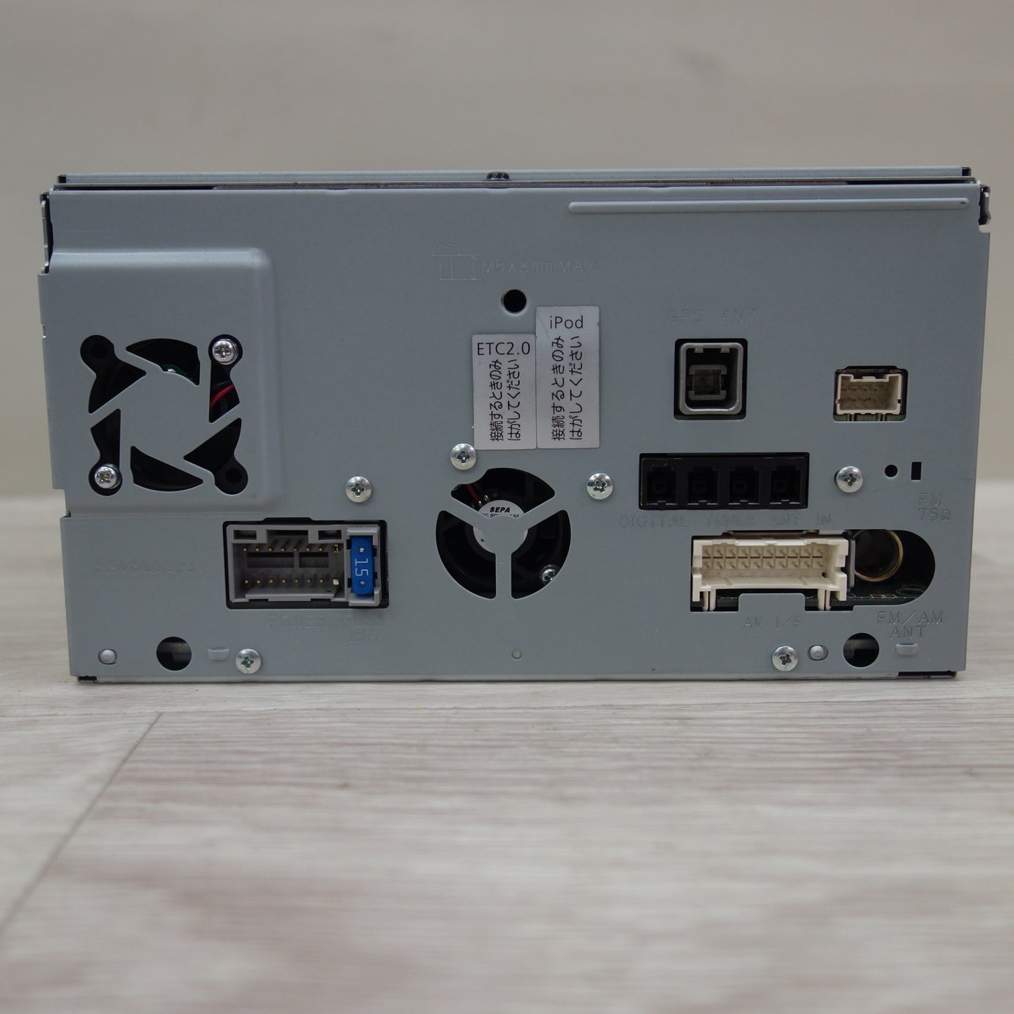 [送料無料] ☆Panasonic Strada カーナビ メモリーナビ CN-RE06D パナソニック ストラーダ 現状品☆