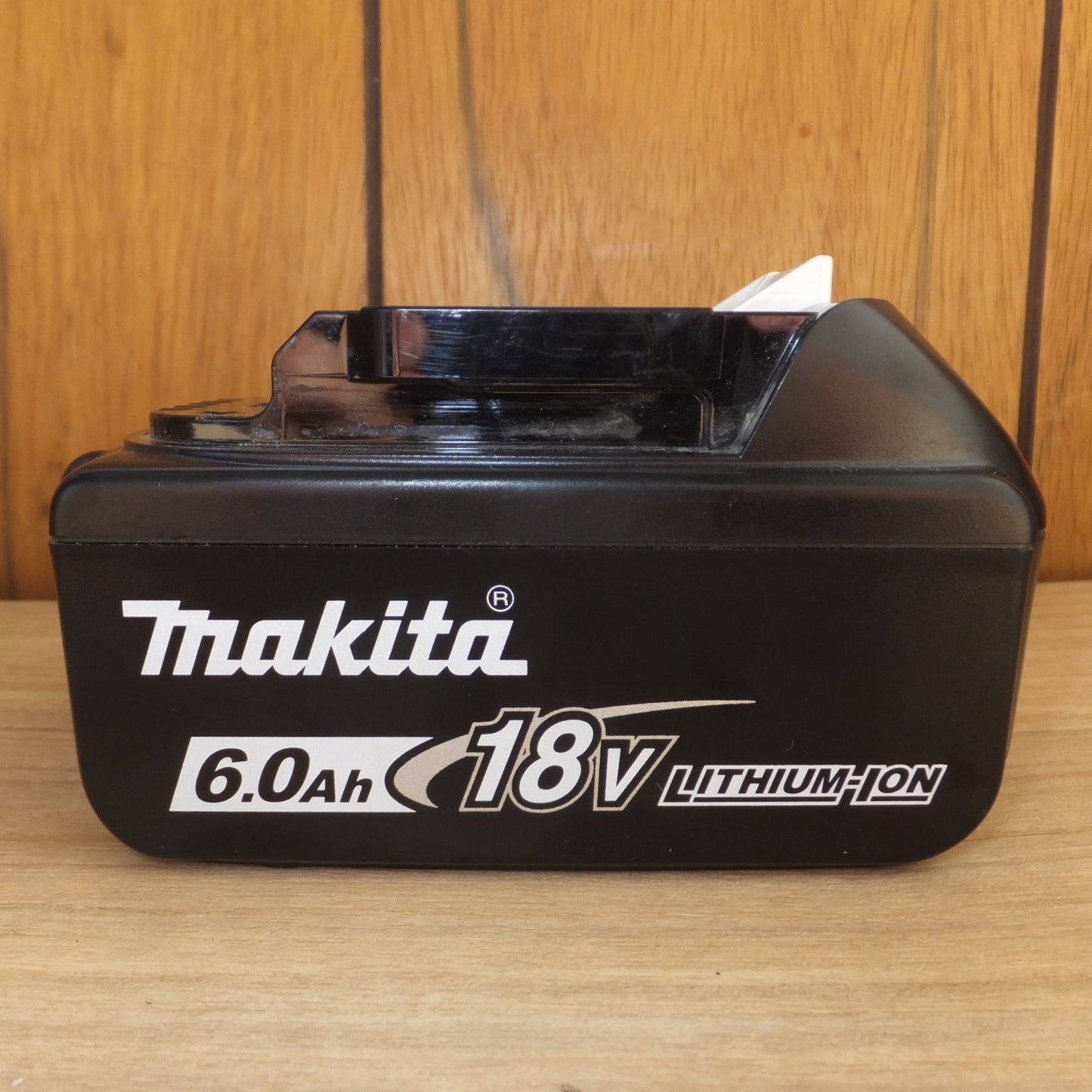[送料無料] キレイ★マキタ makita Li-ion 20 バッテリ BL1860B　DC18V 6.0Ah 108Wh 雪マーク★