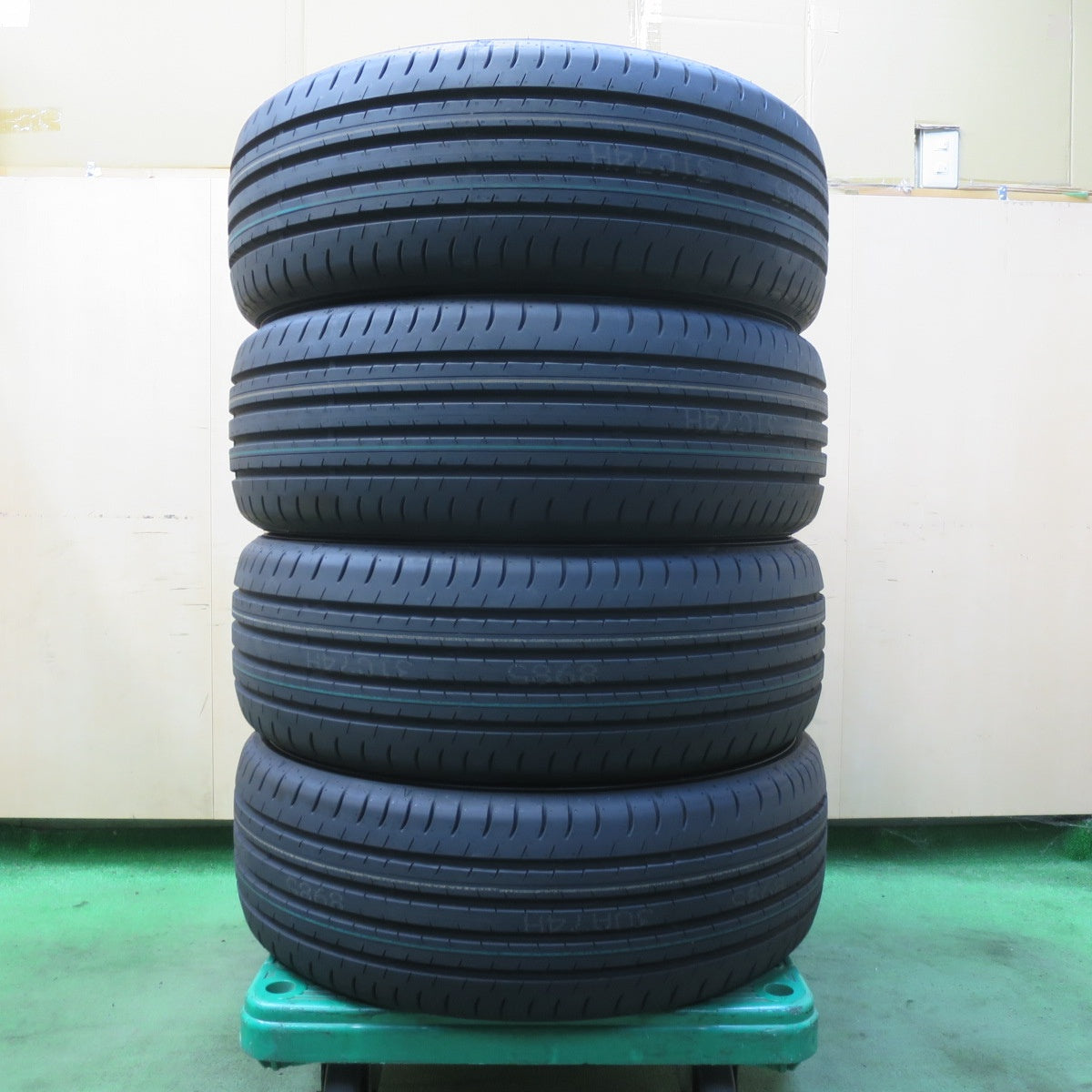 新車外し！25年★225/55R19 ダンロップ SPスポーツマックス 060 タイヤ 19インチ 40系 ヴェルファイア アルファード 等★5101405イノタ