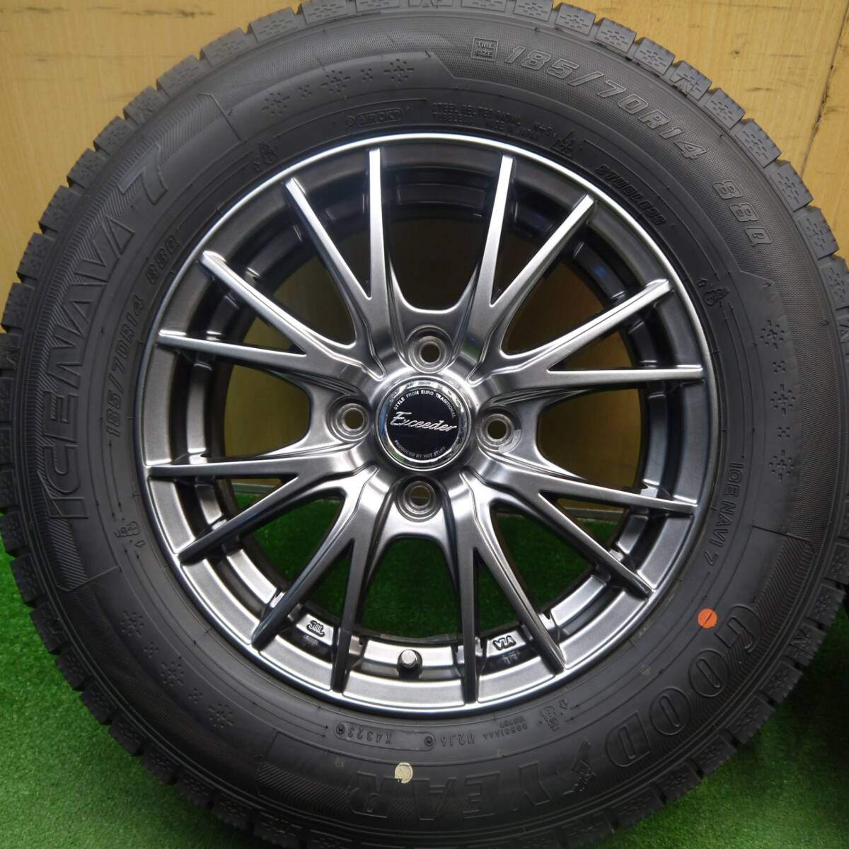 バリ溝！23年！キレイ！ほぼ10分★スタッドレス 185/70R14 グッドイヤー アイスナビ7 Exceeder エクシーダー 14インチ PCD100/4H★5032410Hス
