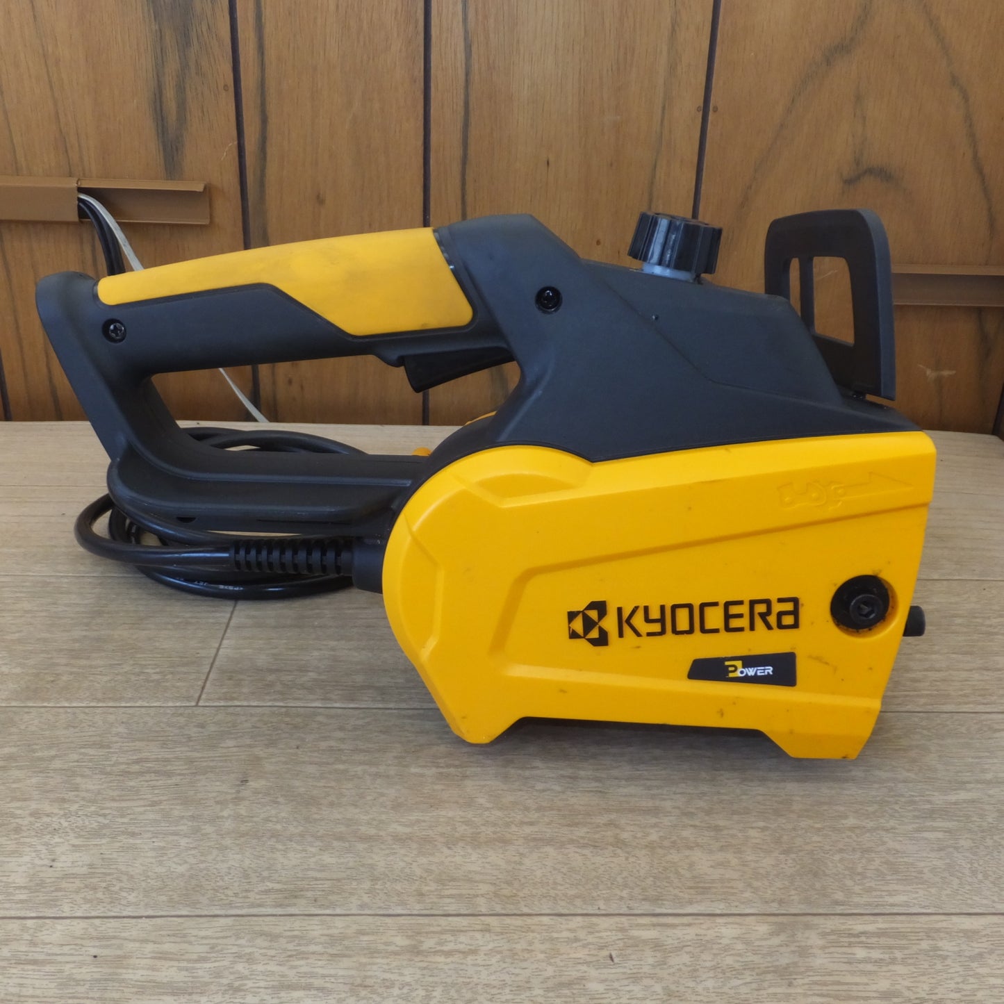 [送料無料] キレイ★京セラ KYOCERA チェンソー CS-2502　100V 50/60Hz★