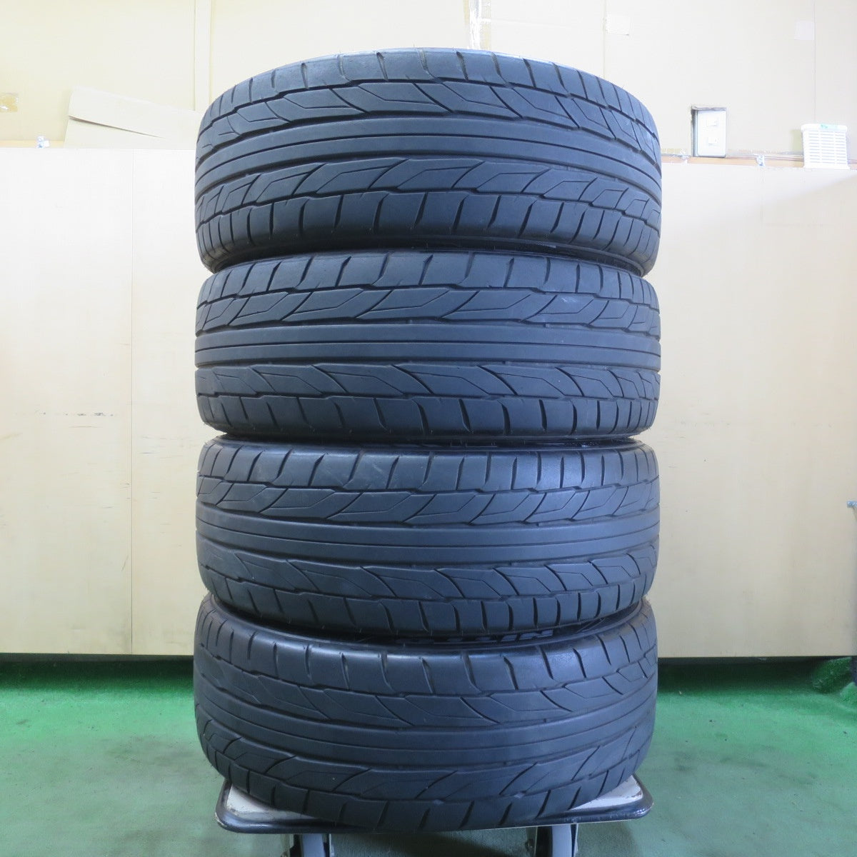 キレイ！24年★Lehrmeister VIVANT 245/40R21 ニットー NT555 G2 レアマイスター ヴィヴァン 21インチ PCD114.3/5H★6052703イノ