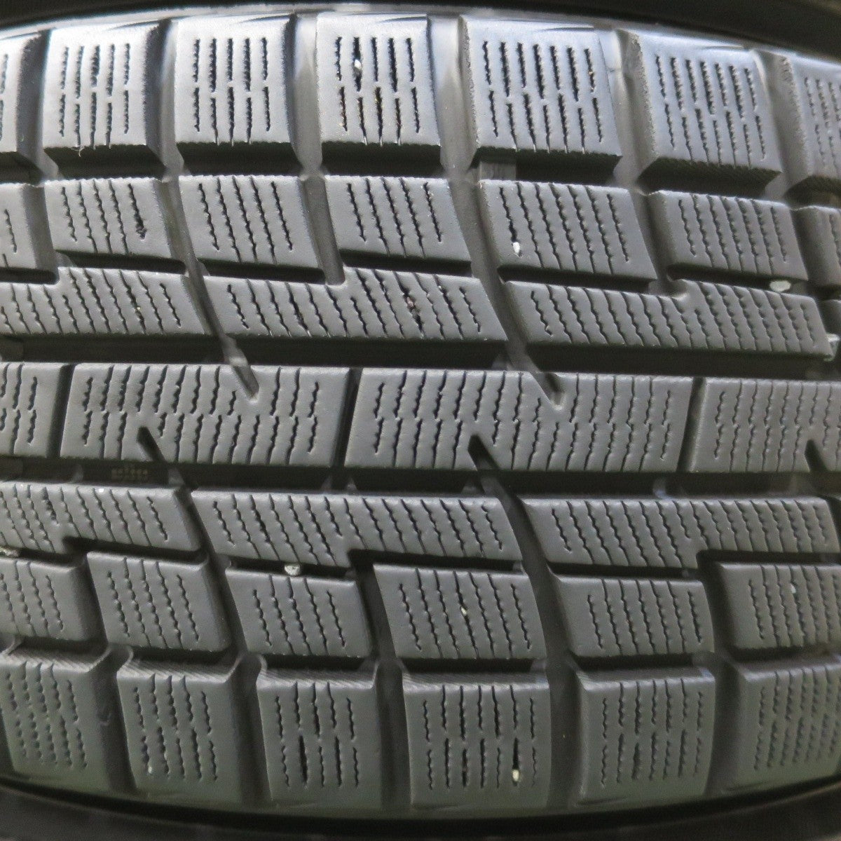 バリ溝！8.5分◎ホンダ GP5 GP6 フィット 純正 スチール 185/60R15 スタッドレス プラクティバ アイス BP02 ヨコハマ 15インチ PCD100/4H◎6092503イス