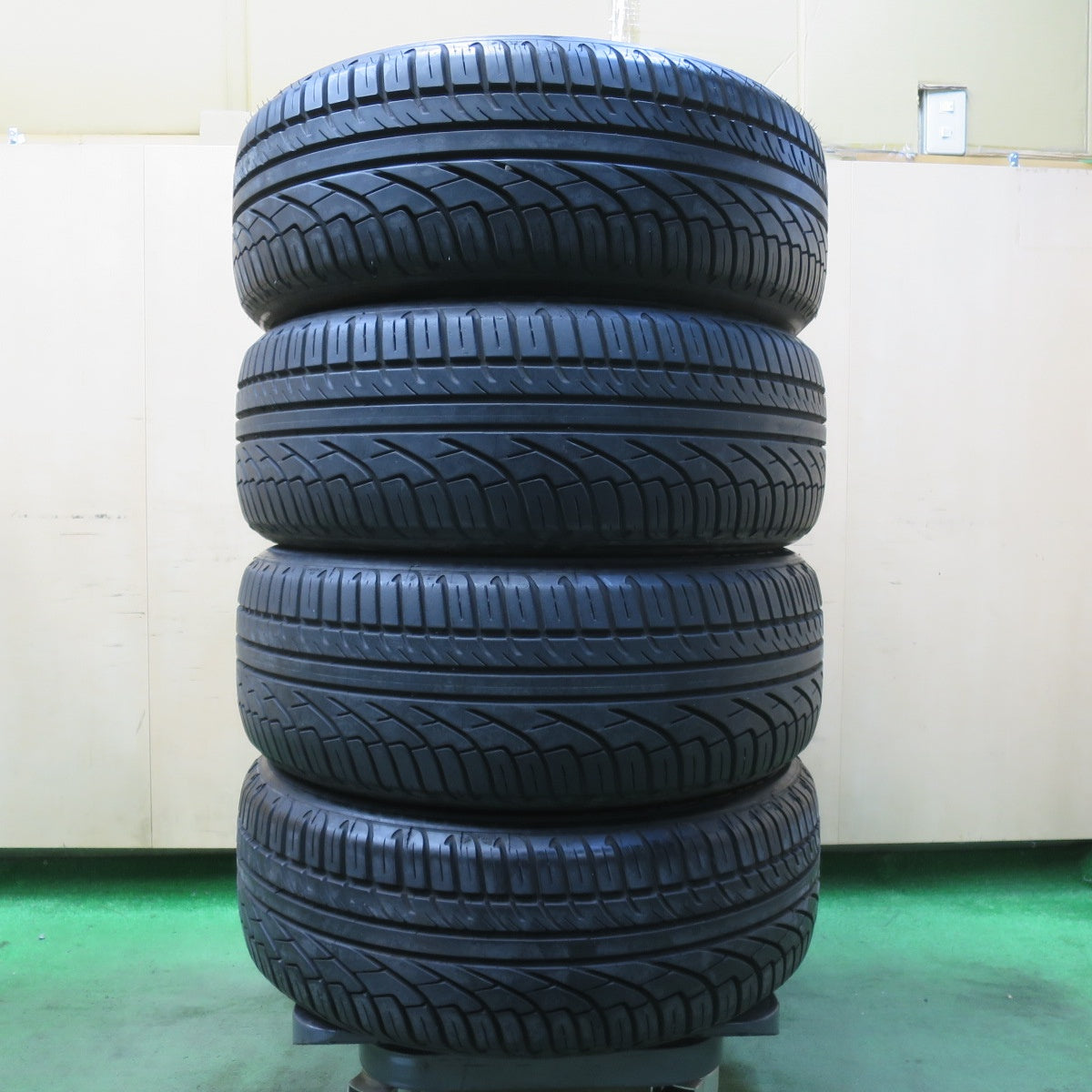 バリ溝！キレイ！9.5分★アウディ TT クーペ 8N 純正 205/55R16 ミシュラン パイロット プライマシー XSE 16インチ PCD100/5H★5102411イノ