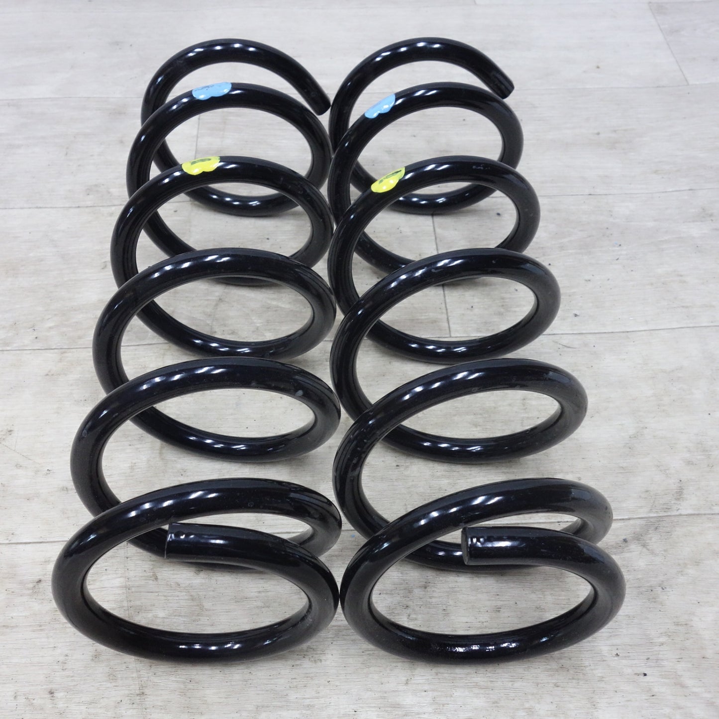 [送料無料] 1台分セット！キレイ◆スバル BP BL 系 レガシィ GT 系 グレード 純正 コイル スプリング カー パーツ◆