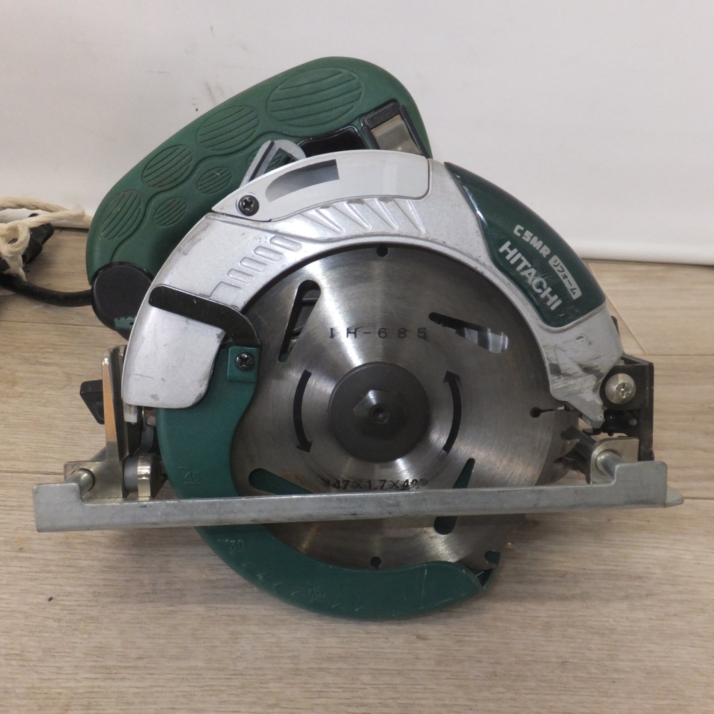 [送料無料] ★日立 HITACHI 145mm リフォーム用丸のこ ブレーキ付 C5MR(SC)　100V 50/60Hz 860W 9A　木工用 超硬丸のこ★