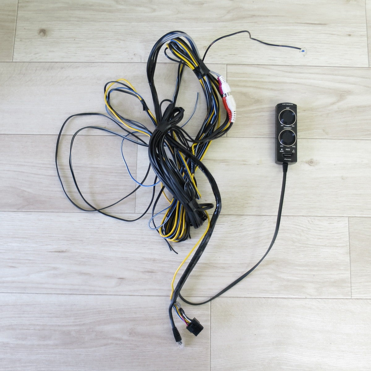 [送料無料] ◇carrozzeria Pioneer パワード サブ ウーハー リモコン 配線 セット TS-WX120A ウーファー カロッツェリア パイオニア◇