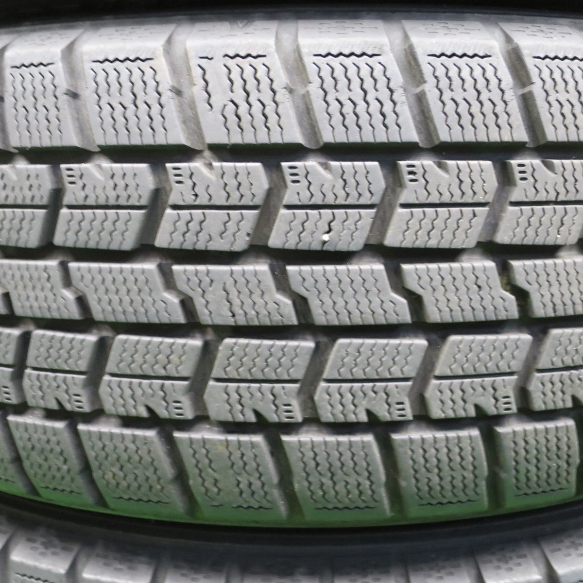 バリ溝！22年！9.5分★プリウス 等 205/55R16 スタッドレス グッドイヤー アイスナビ7 ravrion RS01 ラブリオン 16インチ PCD100/5H★5122104NKス