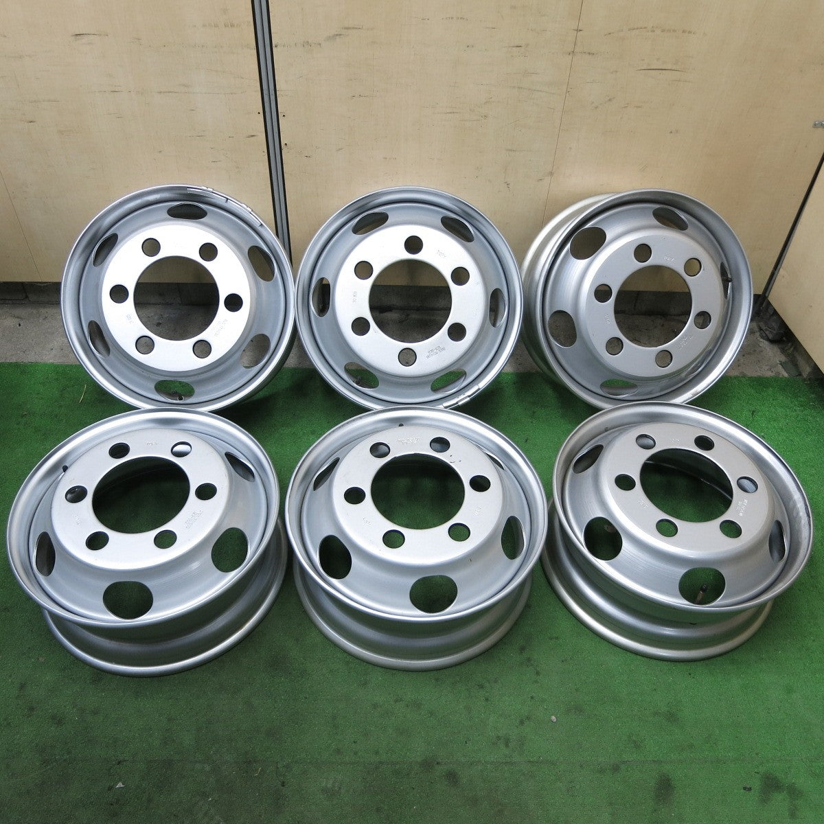 キレイ！6本★トラック TOPY スチール ホイール DM3N 17.5×6.00 127-9CS 17.5インチ トピー PCD222.25/6H★5101101ナホ