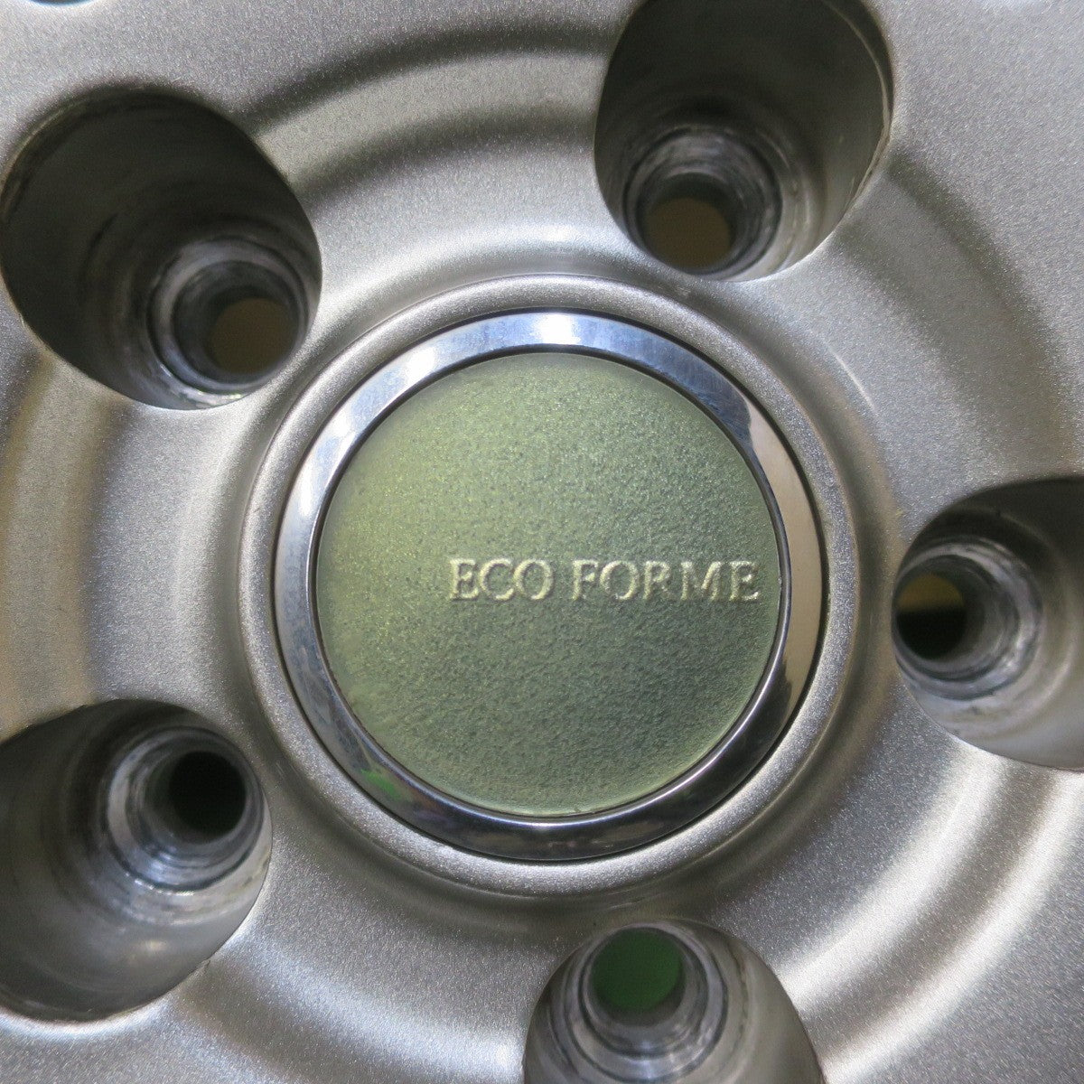 キレイ！22年◎スタッドレス 215/65R16 ピレリ アイスゼロ アシンメトリコ ECO FORME エコフォルム 16インチ PCD114.3/5H◎6080502IMス