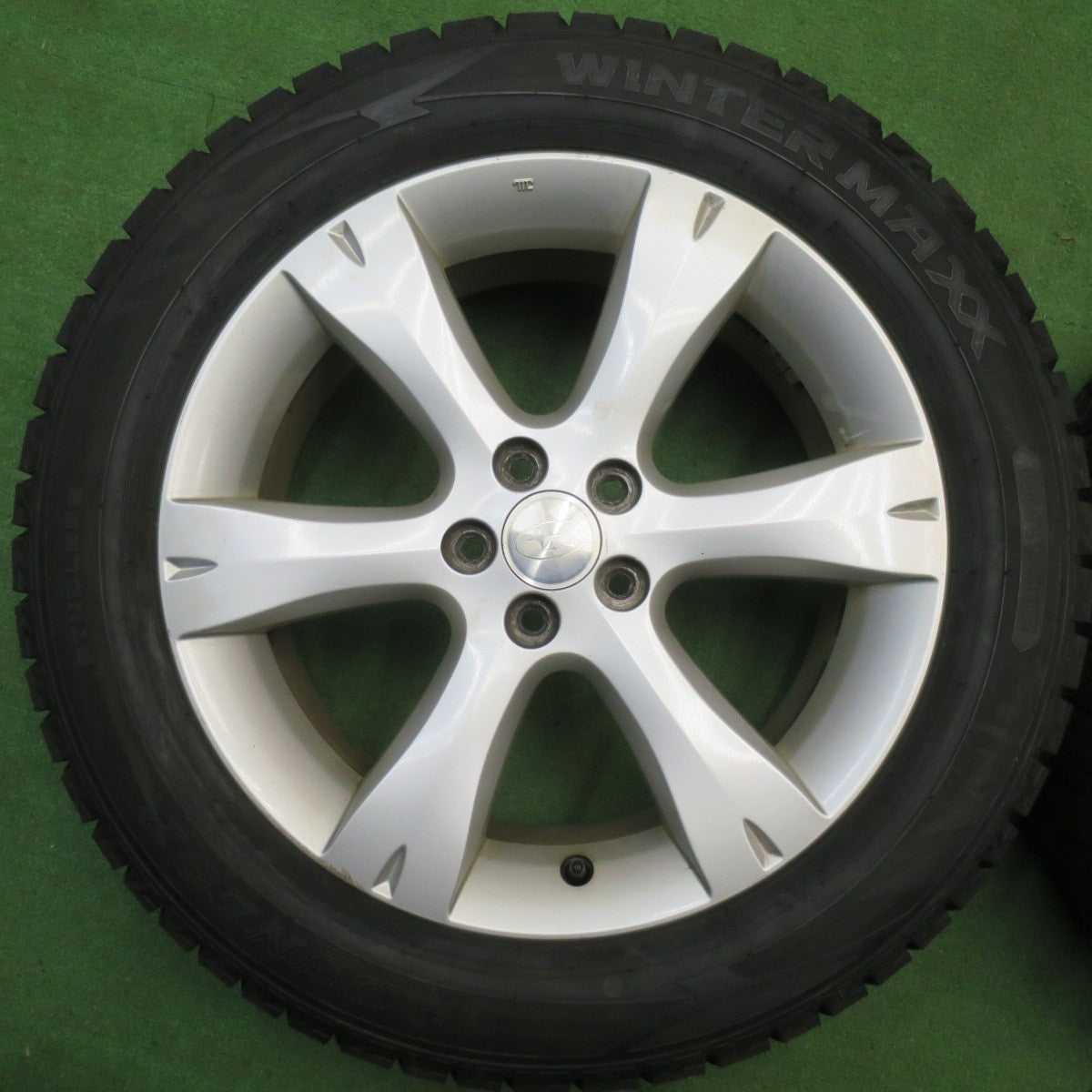 ほぼ未使用！23年★スバル レガシィ 純正 215/55R17 スタッドレス ダンロップ ウインターマックス WM02 17インチ PCD100/5H★6033101NJス