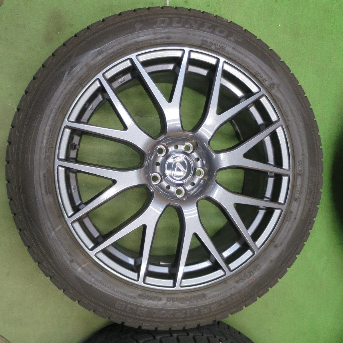センサー付き！バリ溝！24年！キレイ！9.5分◎レクサス NX 等 235/55R20 スタッドレス ダンロップ ウインターマックス SJ8 weds ウェッズ 20インチ PCD114.3/5H◎6091103NGス