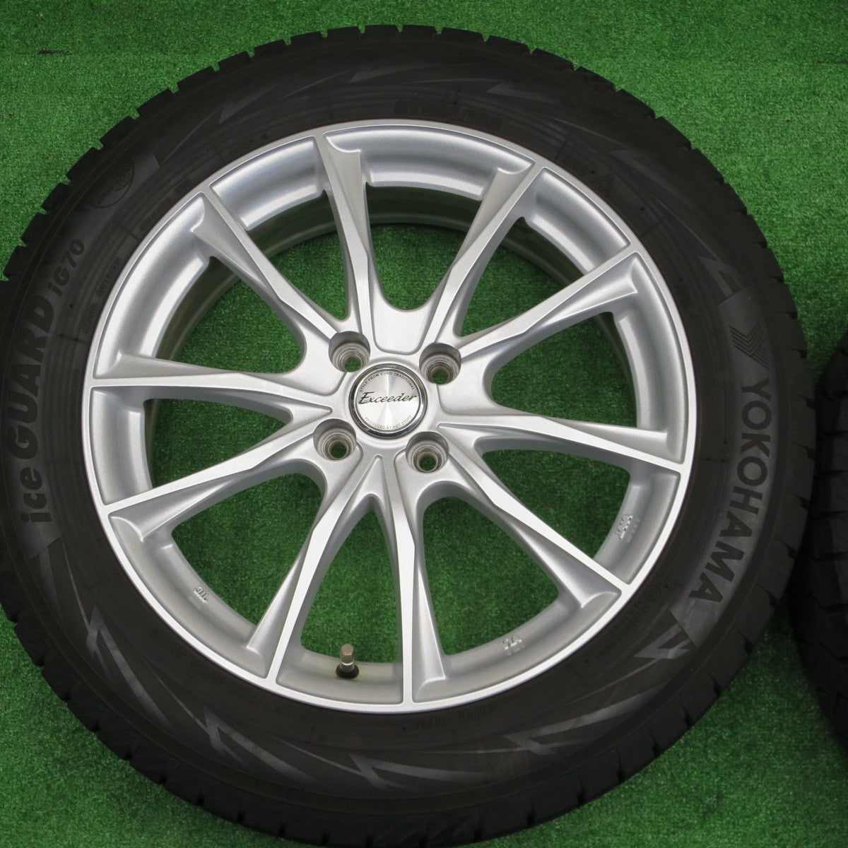 バリ溝！21年！9.5分★スタッドレス 195/60R17 ヨコハマ アイスガード iG70 Exceeder エクシーダー 17インチ PCD100/4H★5121307NKス