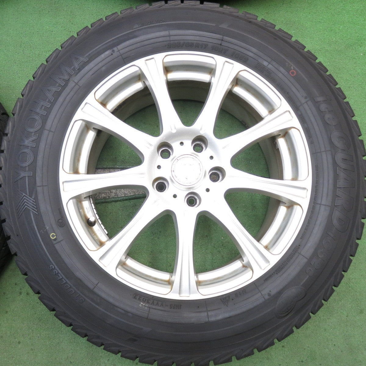 バリ溝！22年！9.5分◎スタッドレス 225/65R17 ヨコハマ アイスガード iG52C JOKER ジョーカー 17インチ PCD114.3/5H◎6083002HAス