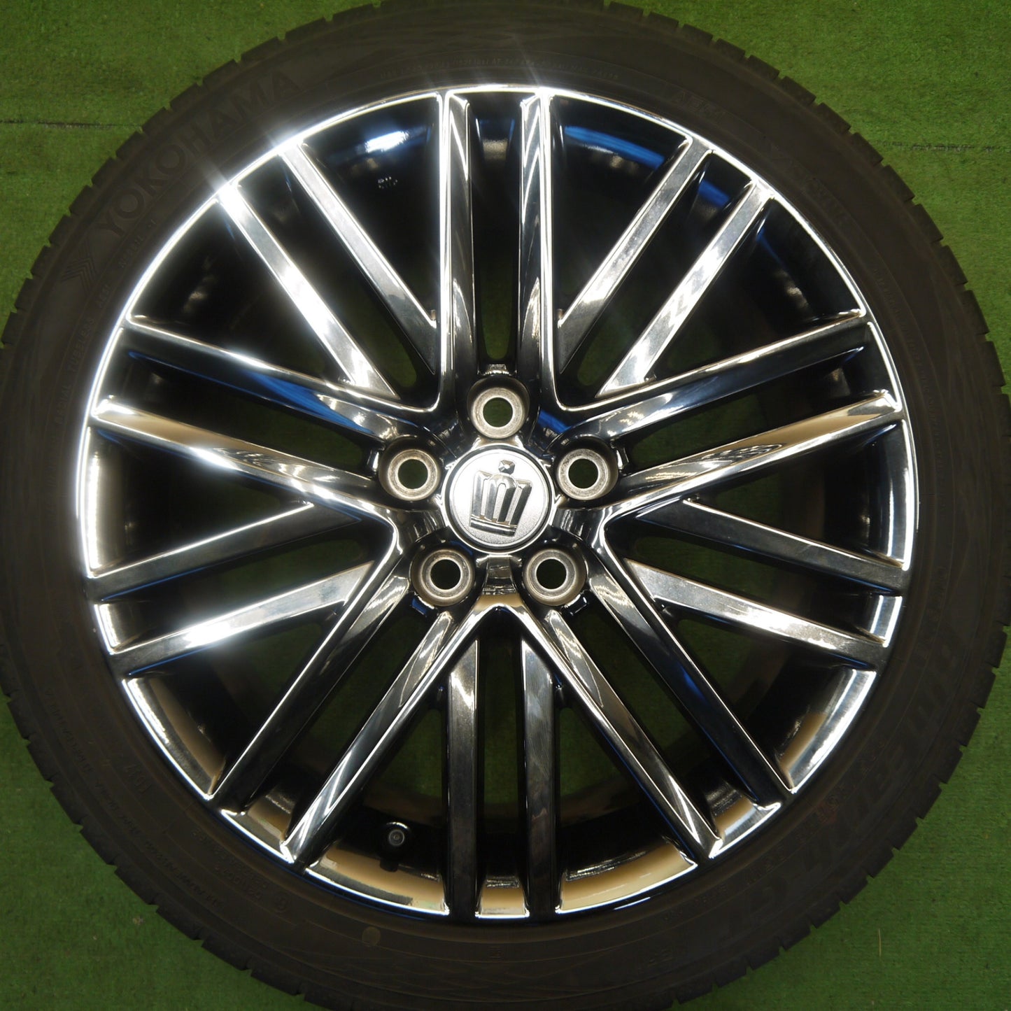 キレイ★トヨタ 210系 クラウン アスリート 純正 225/45R18 ヨコハマ BluEarth-GT AE51 ブルーアース 18インチ PCD114.3/5H★6041501Hノ