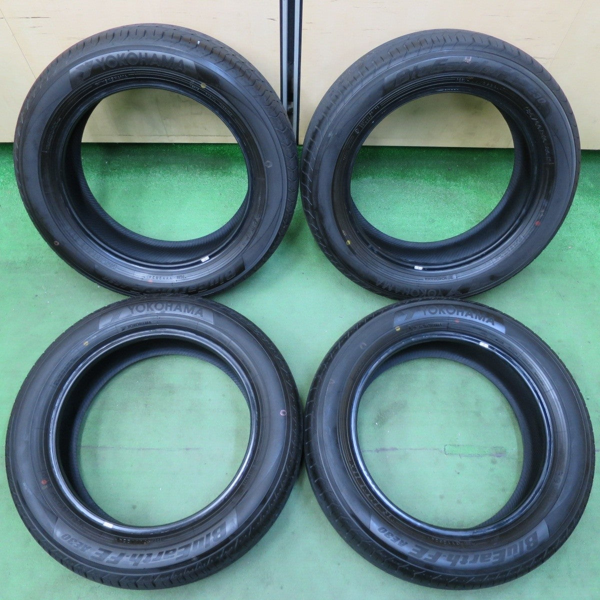 新車外し 24年★185/60R16 ヨコハマ BluEarth-FE AE30 16インチ アクア ラクティス フィット ノート マツダ2等★5040407イノタ