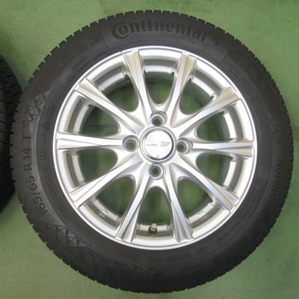 キレイ！22年★スタッドレス 165/65R14 コンチネンタル ノースコンタクト NC6 ILLUGA 社外 アルミ 14インチ PCD100/4H★6042512イス