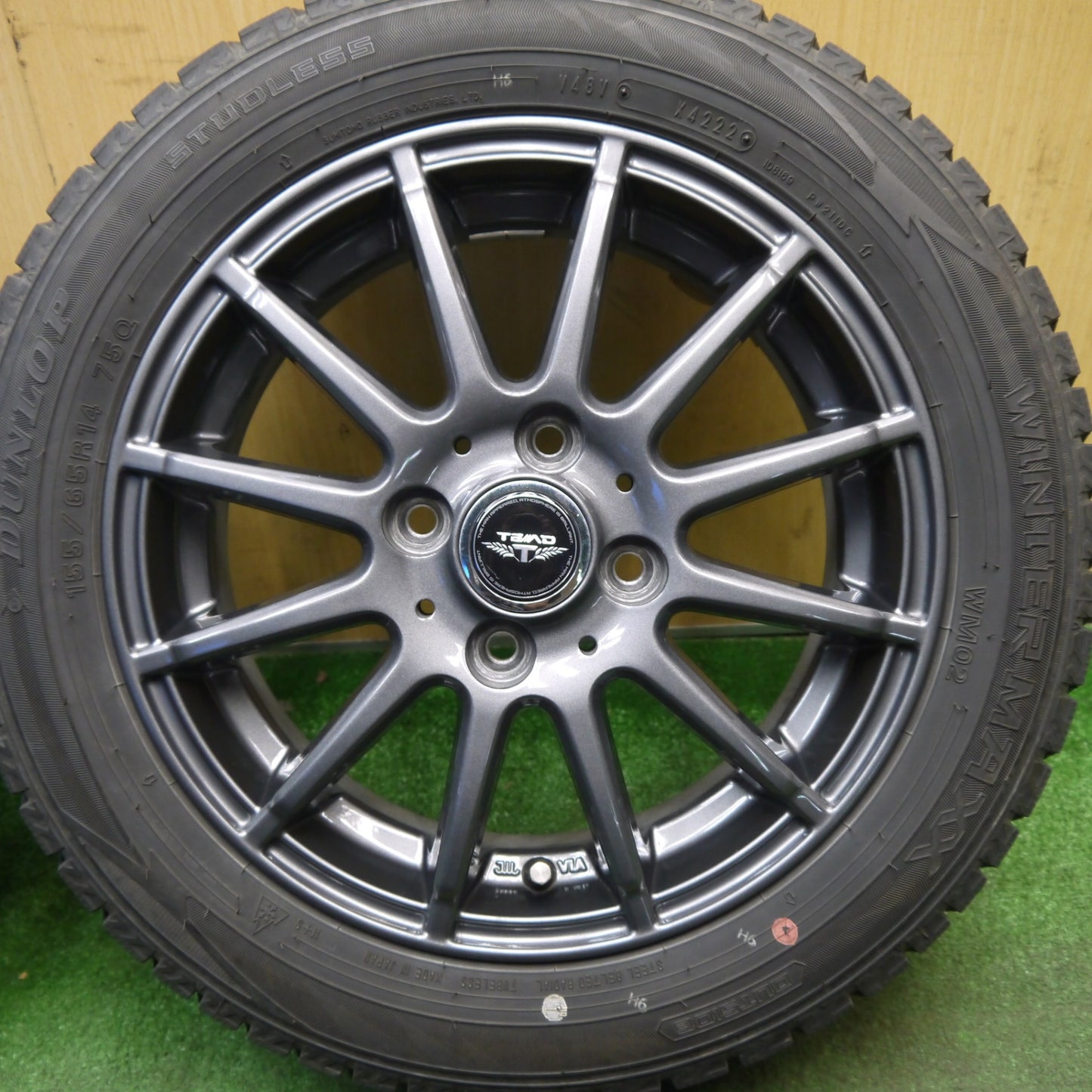 バリ溝！22年！キレイ！9.5分★スタッドレス 155/65R14 ダンロップ ウインターマックス WM02 TEAD テッド 14インチ PCD100/4H★6031610Hス