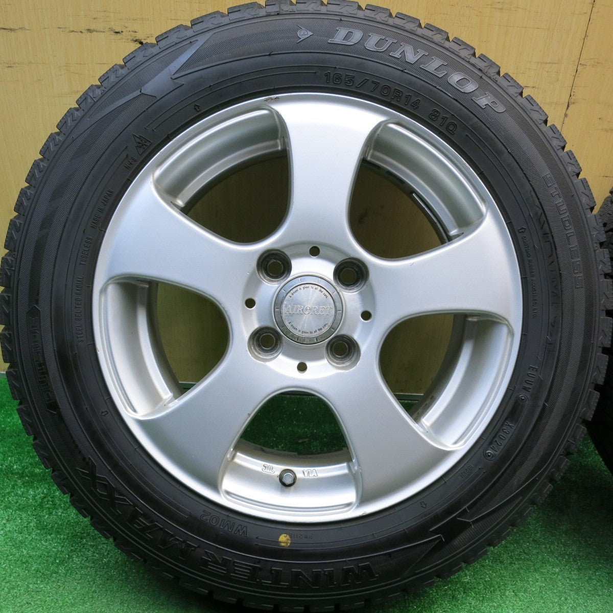 バリ溝！24年！ほぼ10分★スタッドレス 165/70R14 ダンロップ ウインターマックス WM02 AIRGRET 社外 アルミ 14インチ PCD100/4H★5122010HAス