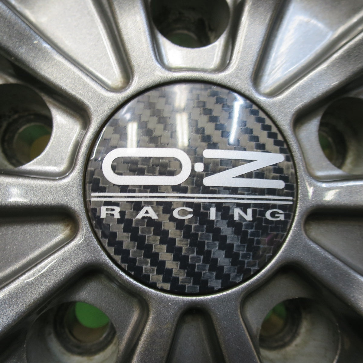 センサー付！バリ溝！22年！キレイ！9.5分★BMW 等 O・Z RACING Gran Turismo HLT 265/40R20 スタッドレス ミシュラン X-ICE SNOW OZ グランツーリズモ PCD112/5H★5110306イス