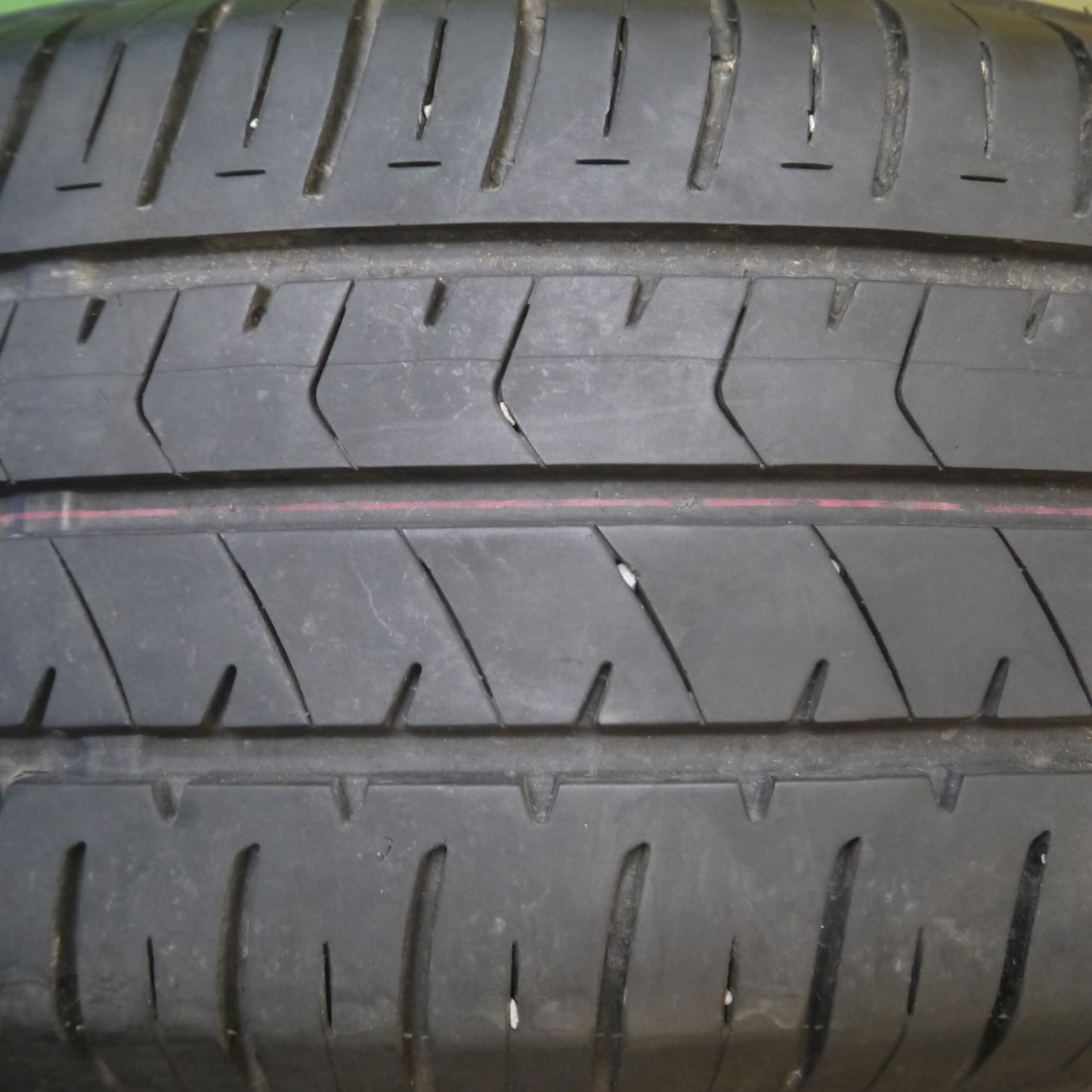 [送料無料] バリ溝！8.5分★215/65R16 ブリヂストン エコピア NH100RV ZELERNA ゼラーナ 16インチ PCD114.3/5H★5012405Hノ