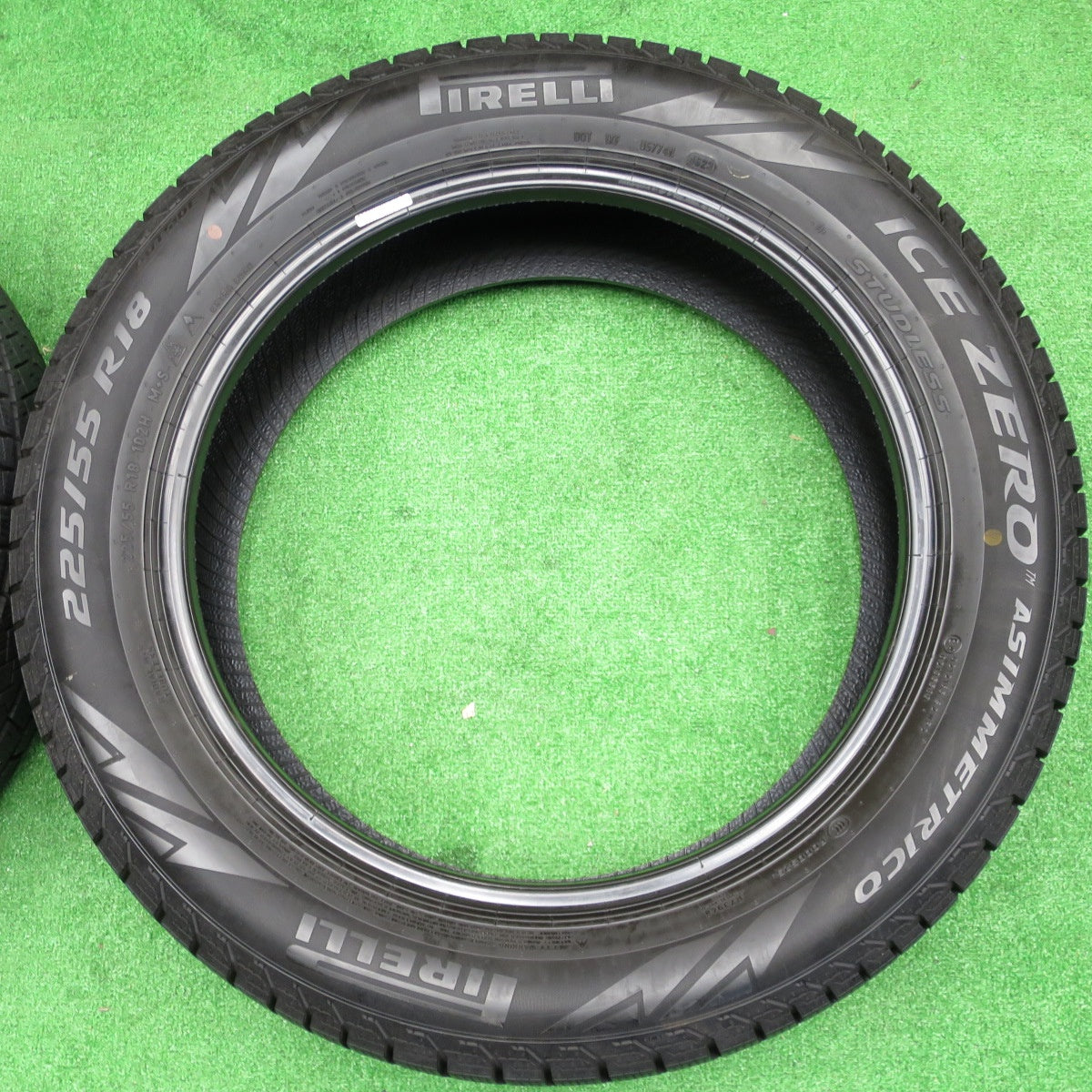 バリ溝！23年！ほぼ10分★スタッドレス 225/55R18 ピレリ アイスゼロ アシンメトリコ タイヤ 18インチ デリカ D:5 ZR-V エルグランド 等★6010503NKスタ