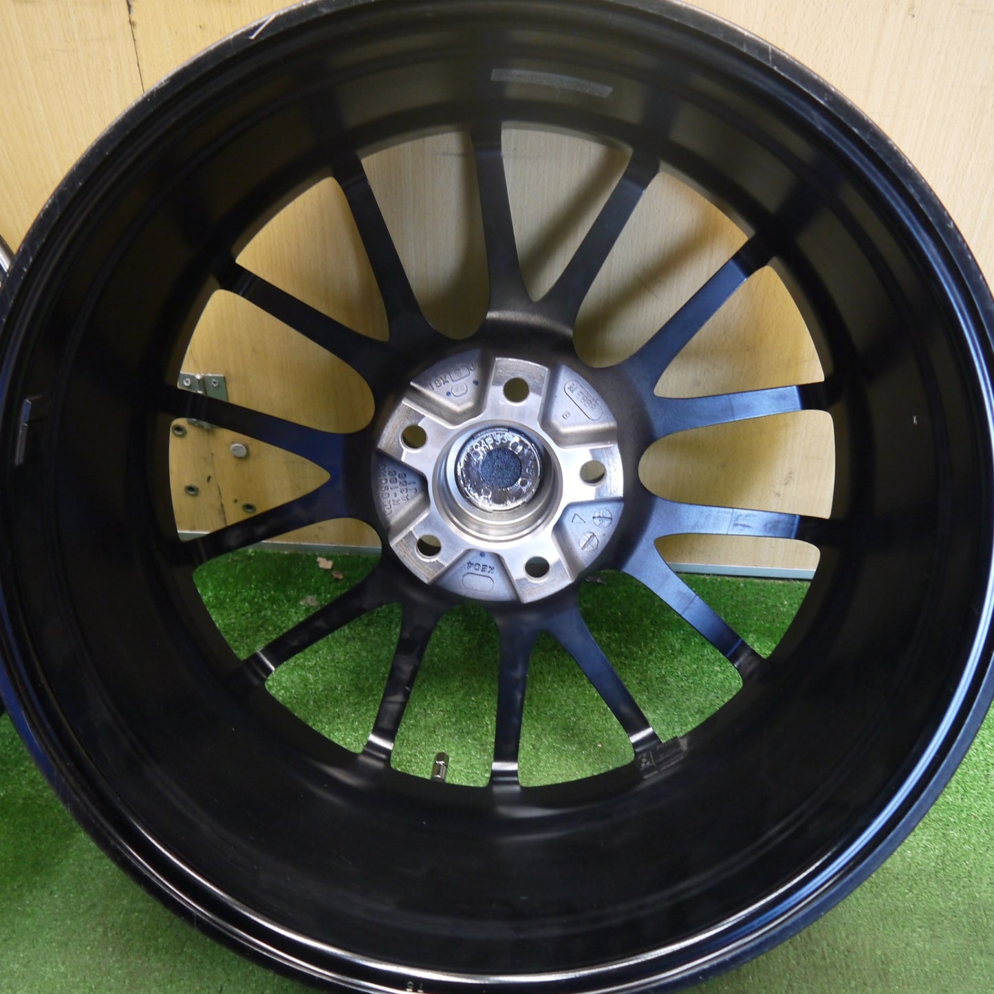 美品★CreativeDirection ENKEI KE04 エンケイ 18インチ ホイール 18×8J PCD114.3/5H★6051810Hホ
