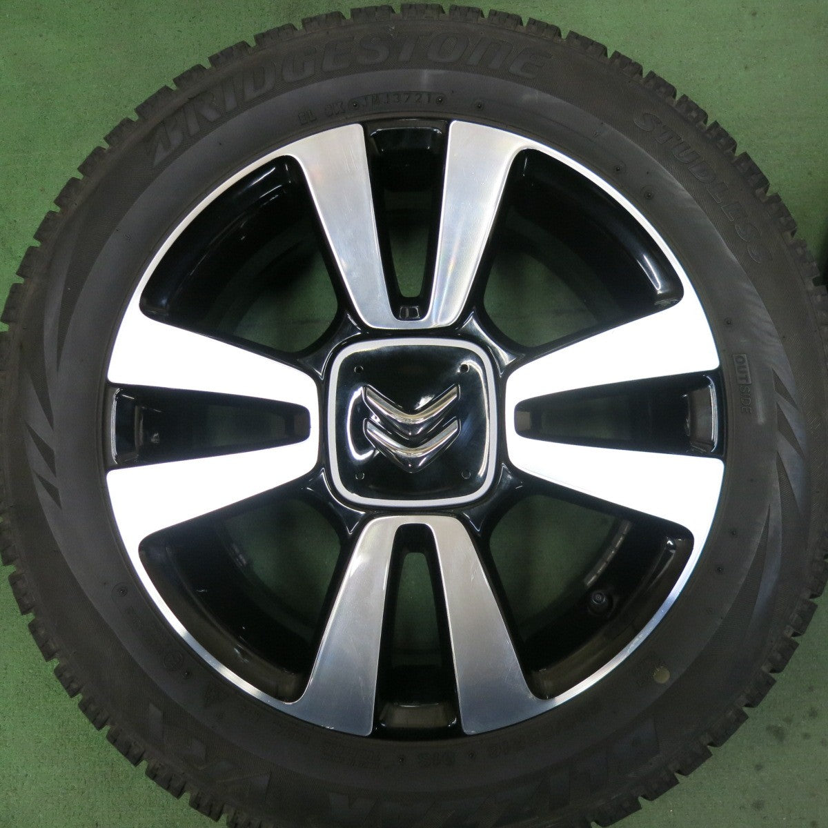 バリ溝！21年！9.5分★シトロエン C3 純正 205/55R16 スタッドレス ブリヂストン ブリザック VRX 16インチ PCD108/4H★5090602SKス