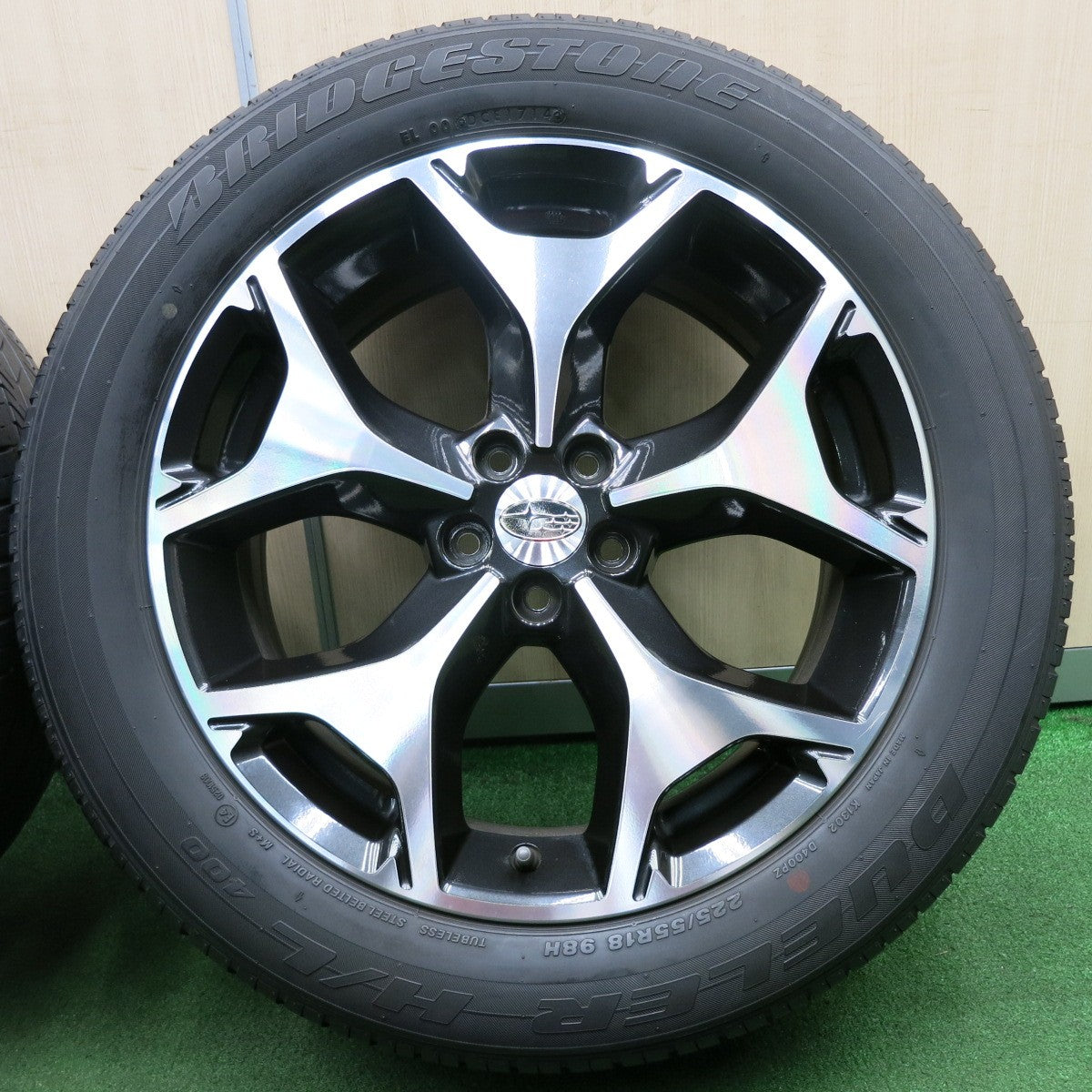 *送料無料* キレイ★スバル フォレスター 純正 225/55R18 ブリヂストン デューラー H/L 400 18インチ PCD100/5H★4042101NJノ