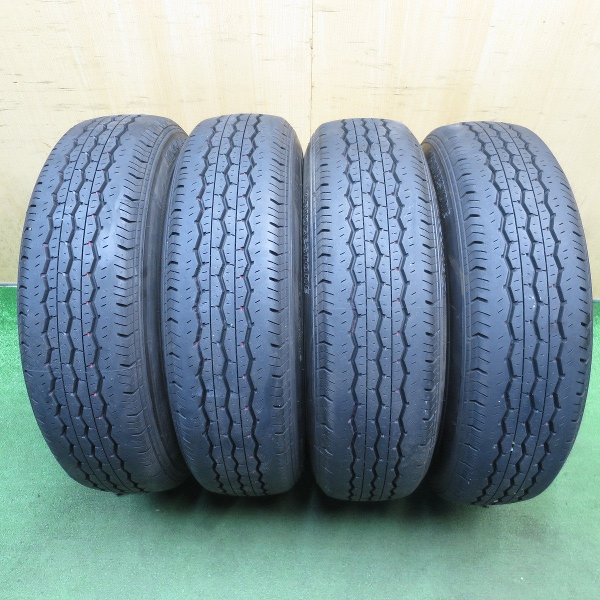新車外し！26年◎トヨタ ハイエース 純正 スチール 195/80R15 107/105S ブリヂストン エコピア RD613 15インチ PCD139.7/6H◎6091911NJノ