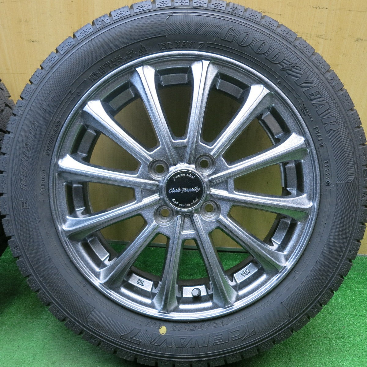 バリ溝！22年！キレイ！ほぼ10分★スタッドレス 165/65R15 グッドイヤー アイスナビ7 Club Family 15インチ タフト ハスラー 等 軽サイズ PCD100/4H★5052403HAス