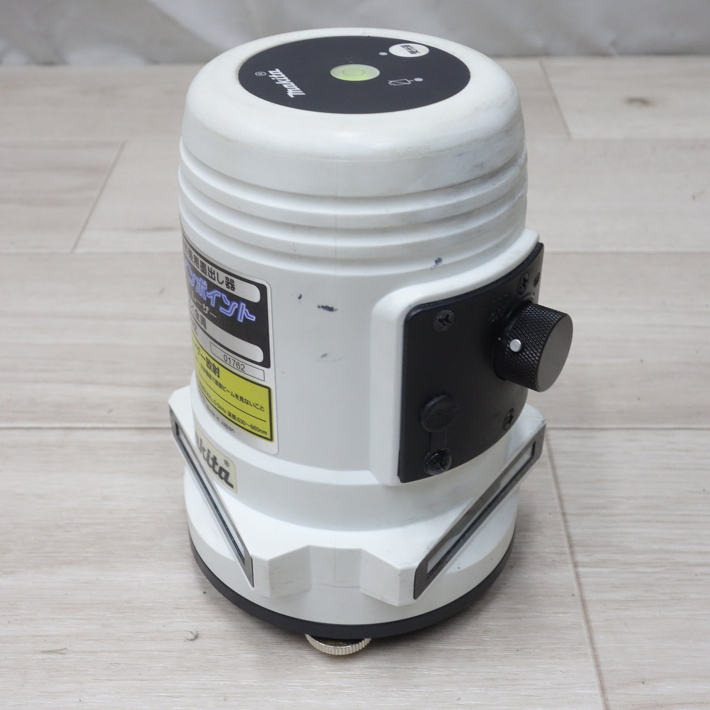[送料無料] ◆マキタ レーザー 墨出し器 SK640PHZ 屋内・屋外 兼用 墨出器 高輝度 ラインポイント 防塵 防水 仕様 makita 現状品◆