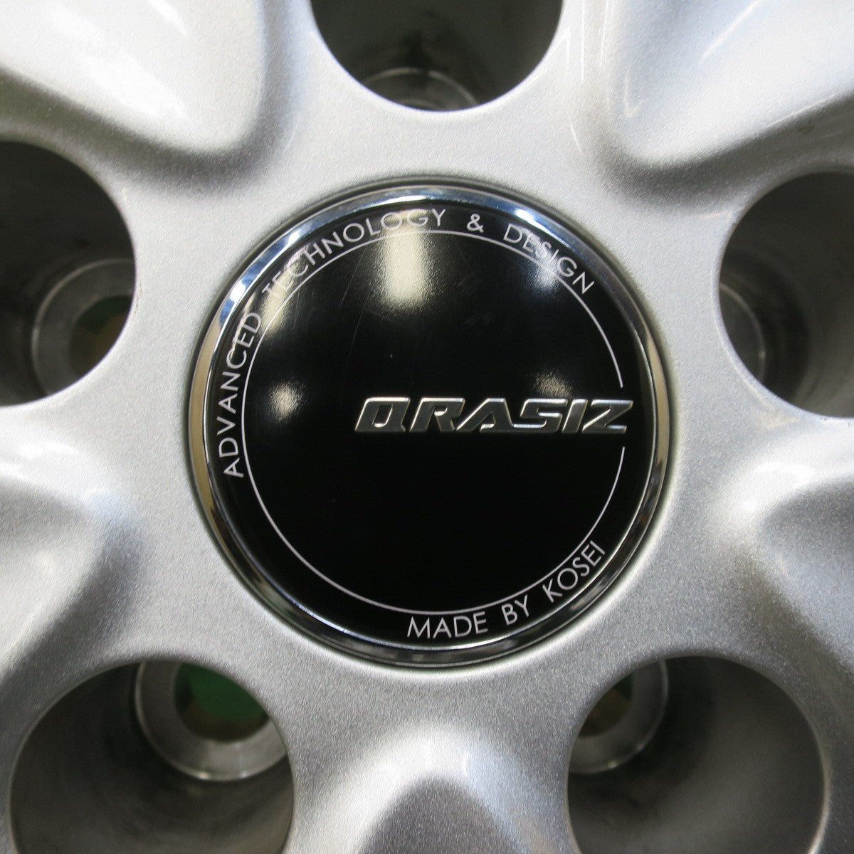 バリ溝！23年！キレイ！9.5分★スタッドレス 225/60R18 ヨコハマ アイスガード G075 ZACK JP-325 QRASIZ ザック クレイシズ 18インチ PCD114.3/5H★5110710イス