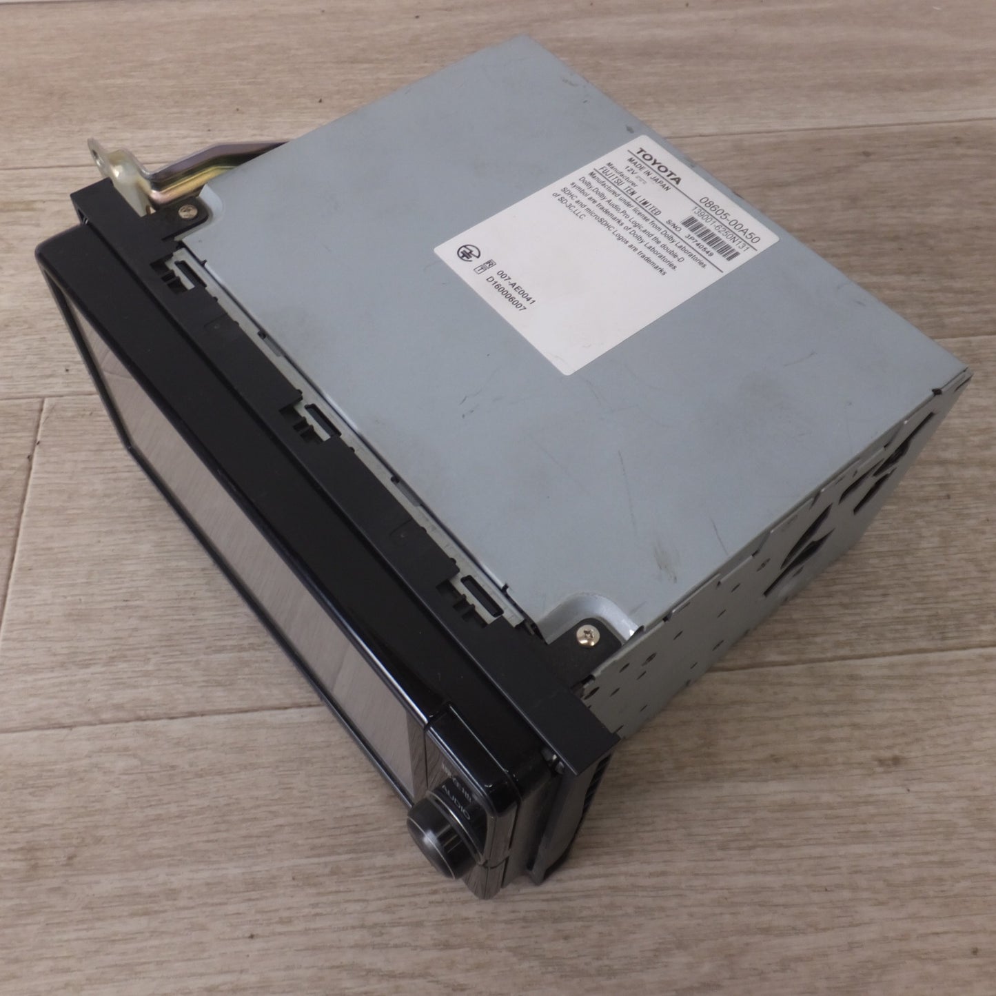 [送料無料] ★富士通テン製 トヨタ 純正 SDナビゲーション NSZT-W66T 08605-00A50(32)★