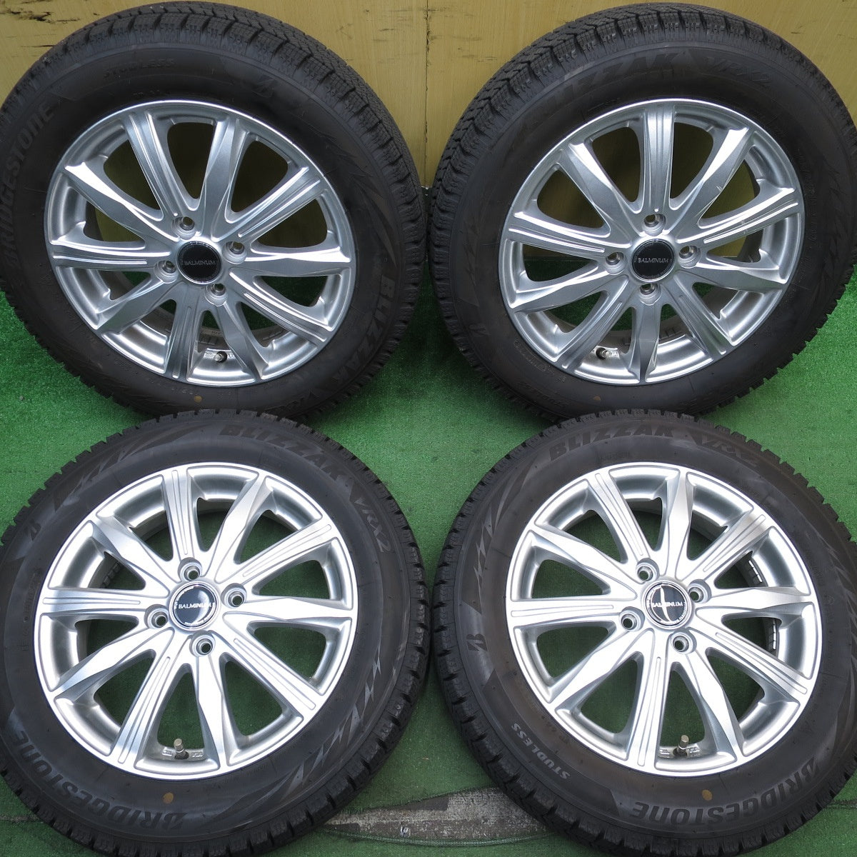 バリ溝！23年！キレイ！9.5分★スタッドレス 165/65R15 ブリヂストン ブリザック VRX2 BALMINUM バルミナ 15インチ タフト 等 軽サイズ PCD100/4H★5060203NJス