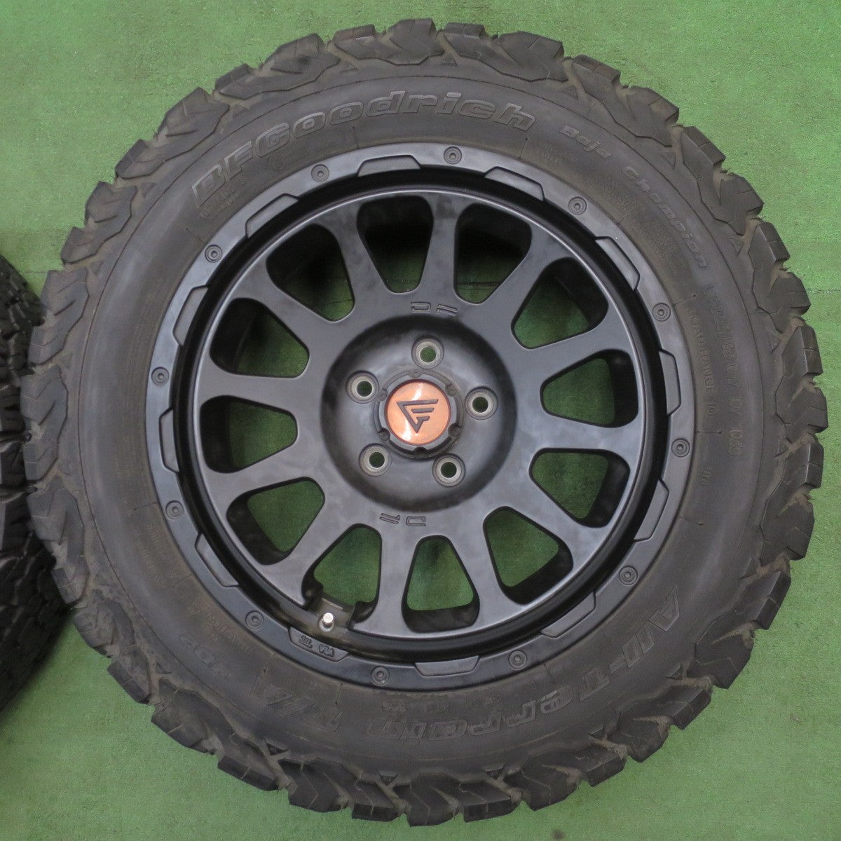 バリ溝！23年！9.5分★DELTA FORCE オーバル CRIMSON 225/65R17 107/103S BFグッドリッチ All-Terrain T/A KO2 17インチ デルタ フォース クリムソン PCD114.3/5H★6051501NJノ