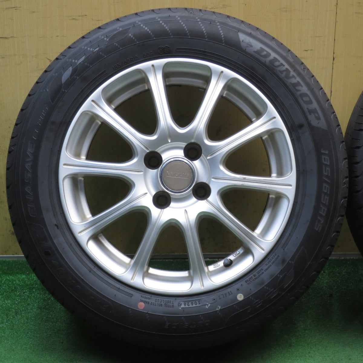 バリ溝！26年！ほぼ10分◎185/65R15 ダンロップ エナセーブ EC205 VAGGIO ヴァッジオ 15インチ PCD100/4H◎6090902NJノ