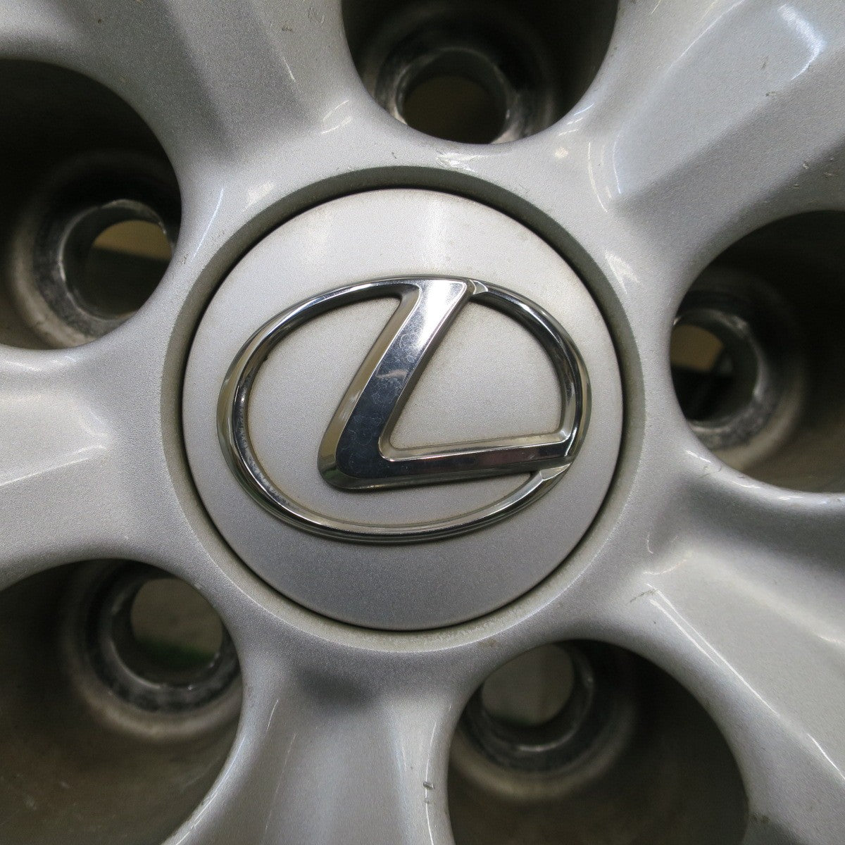センサー付！キレイ★レクサス GS 純正 ホイール 17インチ 17×7.5J PCD114.3/5H★6052204NGホ