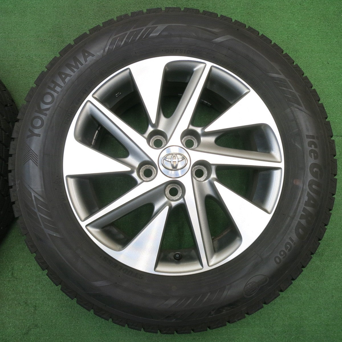 バリ溝！23年！キレイ！9.5分★トヨタ 20系 アルファード ヴェルファイア 純正 215/65R16 スタッドレス ヨコハマ アイスガード iG60 16インチ PCD114.3/5H★5041601NJス