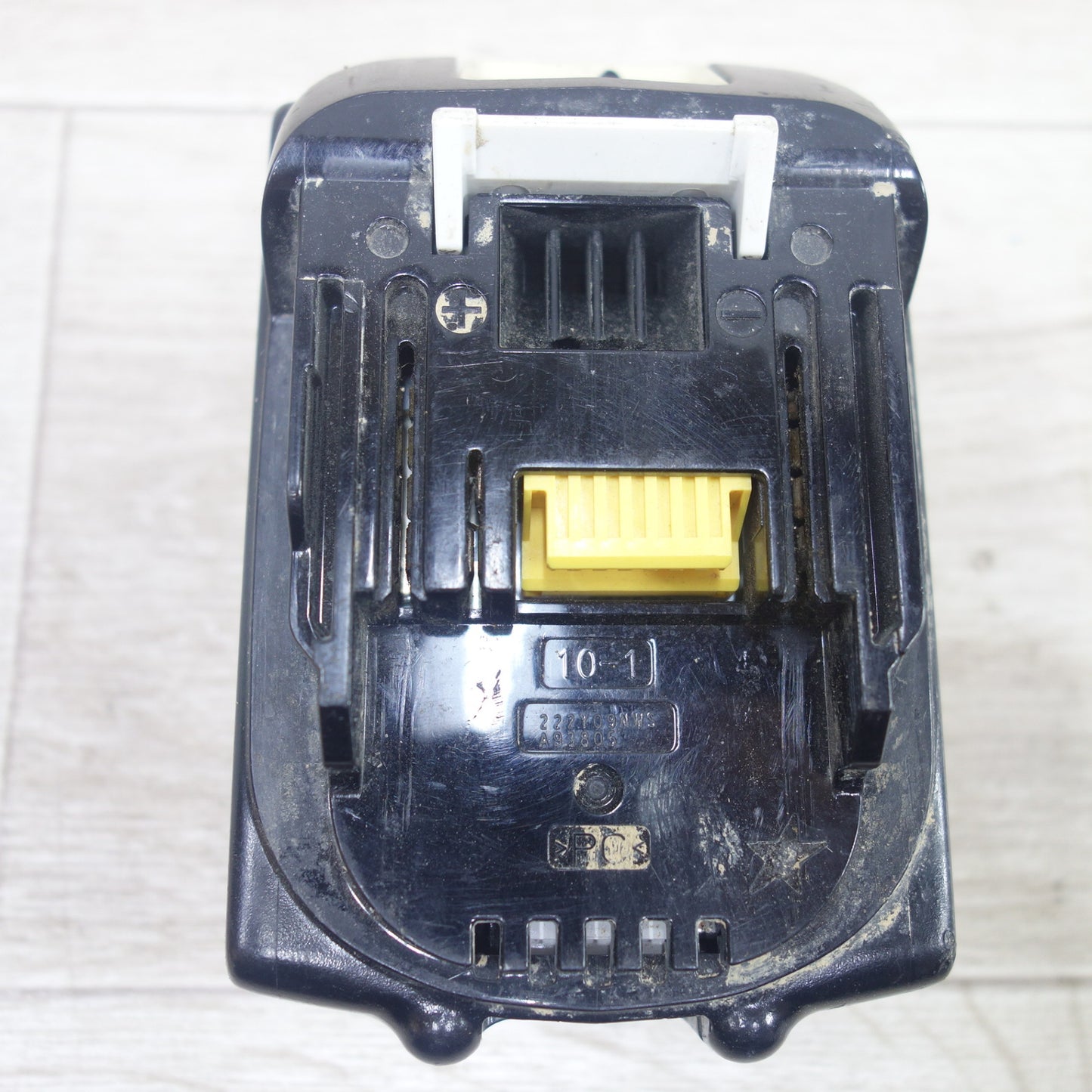 [送料無料] ◆マキタ 純正 Li-on リチウム イオン バッテリー BL1860B 雪マーク付き DC 18V 6.0Ah 108Wh 電動 工具 に makita◆