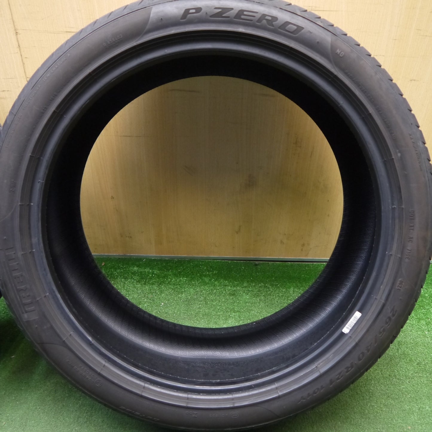 2本価格！24年★265/40R21 ピレリ PZERO TM Pゼロ 21インチ タイヤ ボルボ ベンツ ポルシェ 等★6032502Hノタ