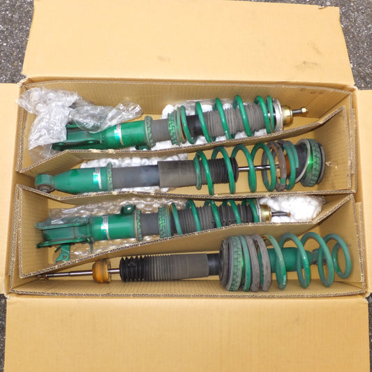 [送料無料] 岐阜発★テイン TEIN 全長調整式車高調 FLEX Z VCHE1-11931 VCHE0-11Y46-L VCHE0-11Y46-R セット　ホンダ ヴェゼル 着用品★