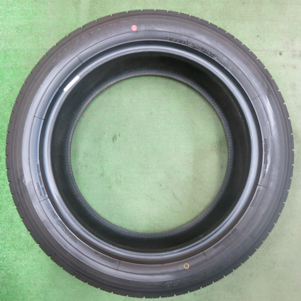 新車外し！25年★205/55R17 トーヨー プロクセス R60 タイヤ 17インチ ノア ヴォクシー ステップワゴン キックス 等★5120107SKノタ
