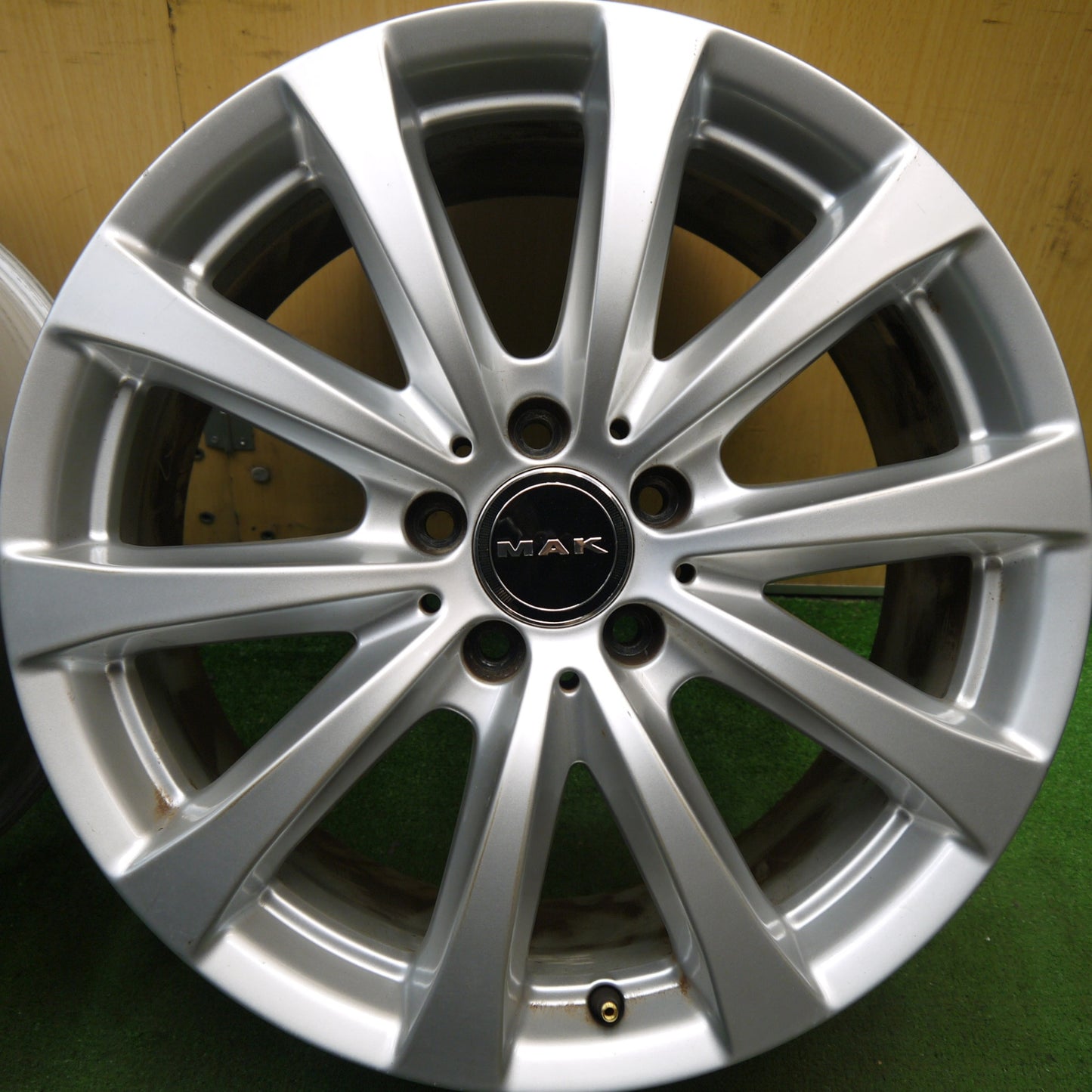 4本価格★ベンツ Sクラス W221 純正 ホイール 18インチ MAK 18×8.5J PCD112/5H★5070411Hホ