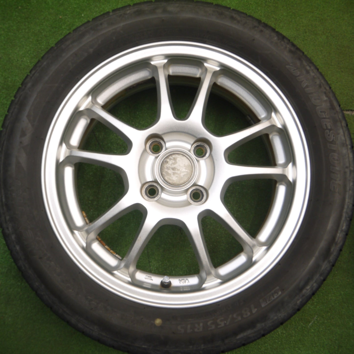 [送料無料] バリ溝！9分★185/55R15 ブリヂストン ネクストリー エコピア ECO FORME エコフォルム 15インチ PCD100/4H★5012703Hノ