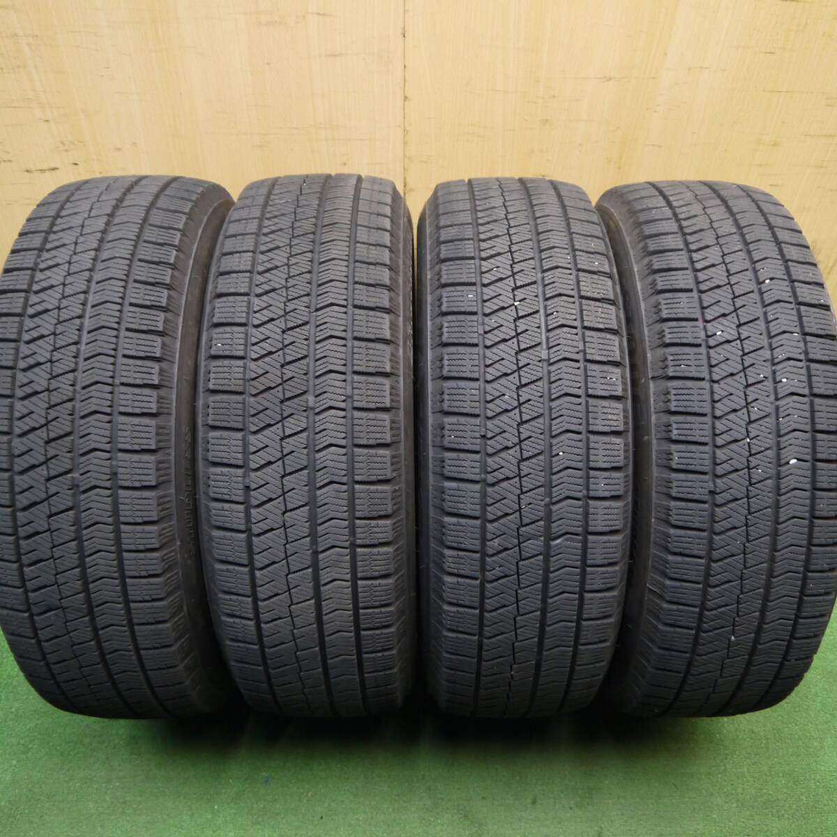 バリ溝！21年！キレイ！9分★プリウス 等 195/65R15 スタッドレス ブリヂストン ブリザック VRX2 ECO FORME エコフォルム 15インチ PCD100/5H★5031703Hス